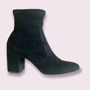 Suede ankle boot